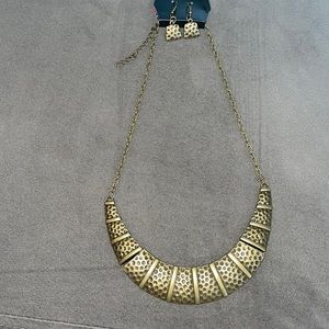 Bronze Tone Necklace and Earrings Set